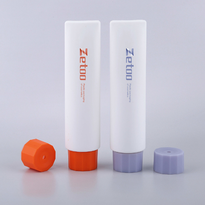 PE Empty Cosmetic Bottles Round Skincare Bottle Packaging White With 35mm Diameter Cap