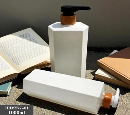 Goede prijs Op maat gemaakte plastic luxe vierkant shampoo flessen 1000 ml PE fles online