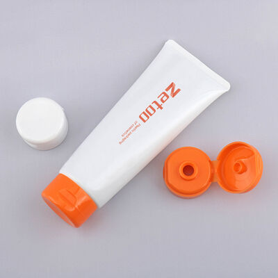 Goede prijs Op maat gemaakte huidverzorgingsbuis Verpakking PE / ABL lege plastic lotionbuizen met glanzende fliptop caps online