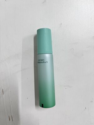 Harga bagus 30ml - 80ml tabung minyak esensial Kemasan 19mm Diameter Kontainer kosmetik kosong on line