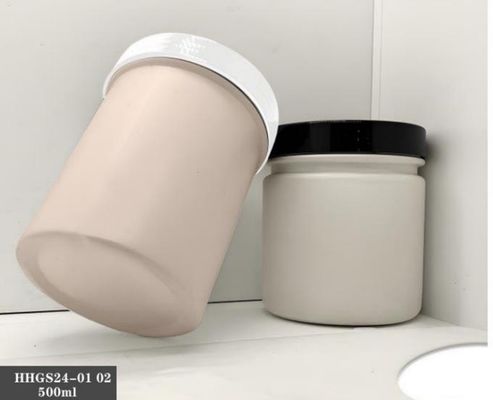 Un buon prezzo. 500ml PP Cosmetic Jar Customized Shampoo Jar with Srew Cap in linea