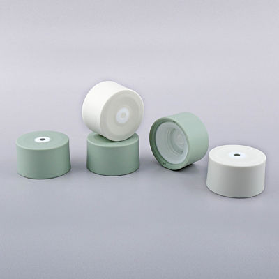 Bon prix Bouchon distributeur central en TPE Soft Touch, diamètre 45 mm, pour cosmétiques, shampooing, bouchon à visser en ligne