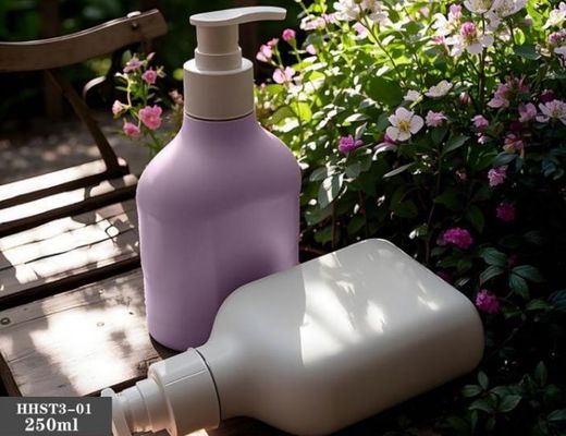 Harga bagus Botol Plastik Kustom 250ml Botol PE Dengan Pompa on line