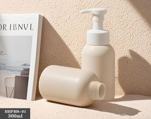 Un buon prezzo. Bottiglie per detergenti di plastica personalizzate Bottiglia PE da 300 ml con pompa a schiuma in linea